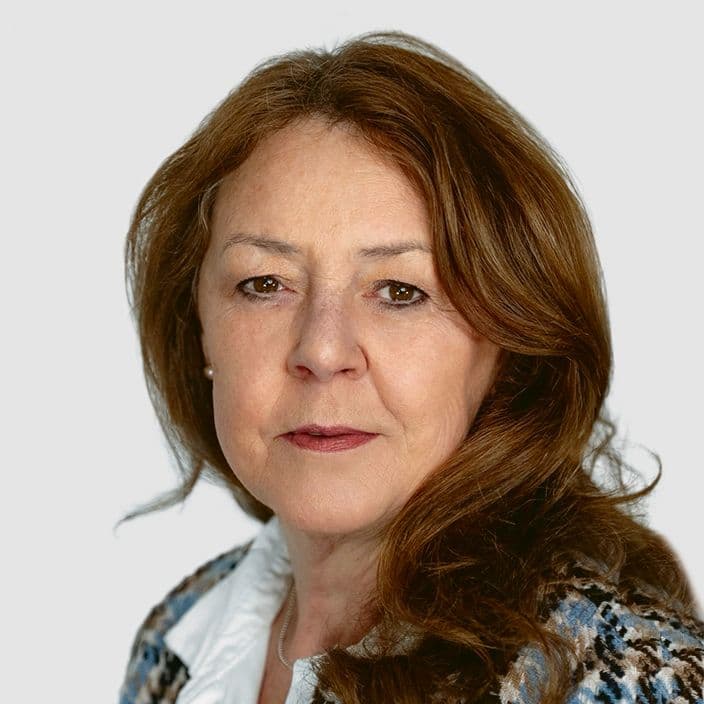 Expertin für Baufinanzierungen, Bezirksdirektorin, Selbständige Handelsvertreterin Monika Arnold
