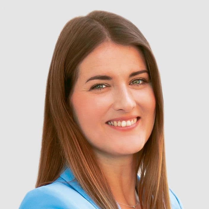 Expertin für Baufinanzierungen und Immobilienvermittlung, Selbständige Handelsvertreterin Sabrina Keller