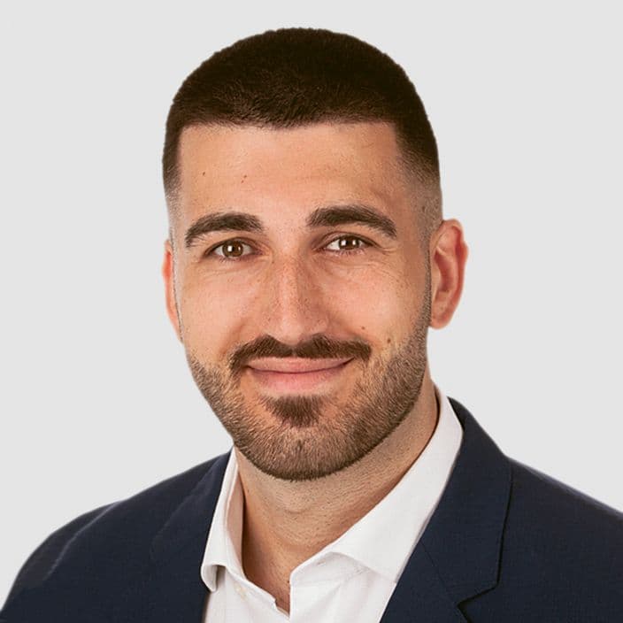 Bezirksleiter Immobilien Cüneyt Genc