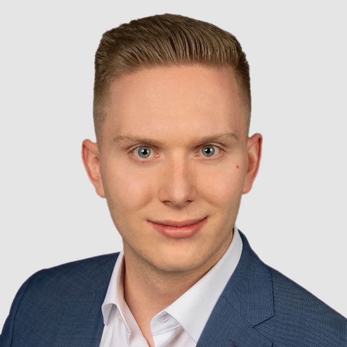 Bezirksleiter Dennis Meier