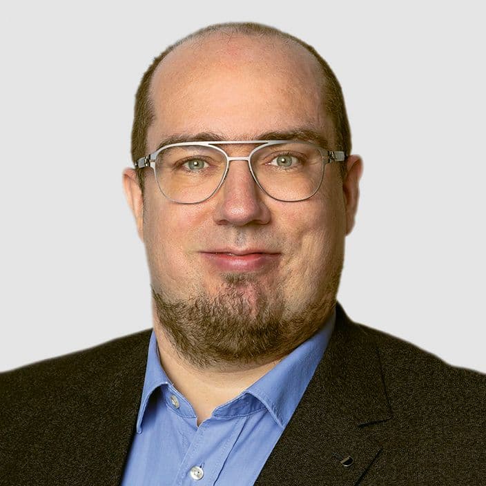 Versicherungsspezialist Dominik Pagio